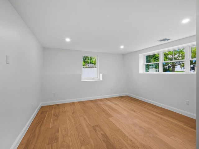 175 West St, Reading, MA 01867