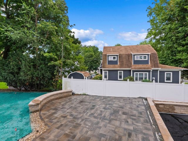 175 West St, Reading, MA 01867