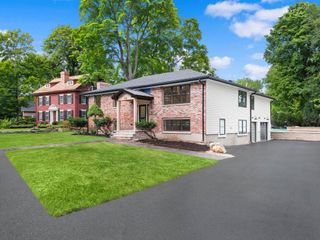 175 West St, Reading, MA 01867