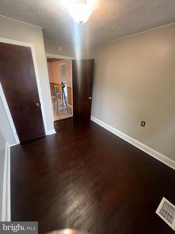 1244 MOUNTAIN VIEW RD, Fredericksburg, VA 22406