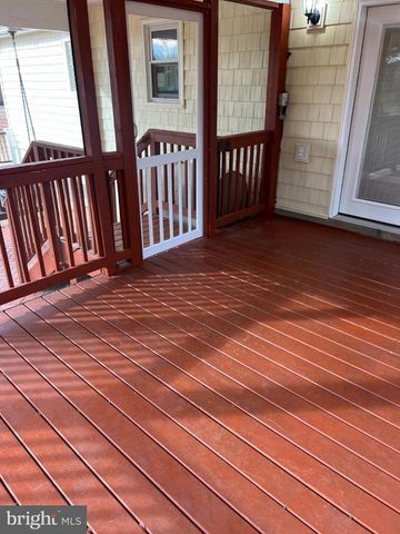 1244 MOUNTAIN VIEW RD, Fredericksburg, VA 22406