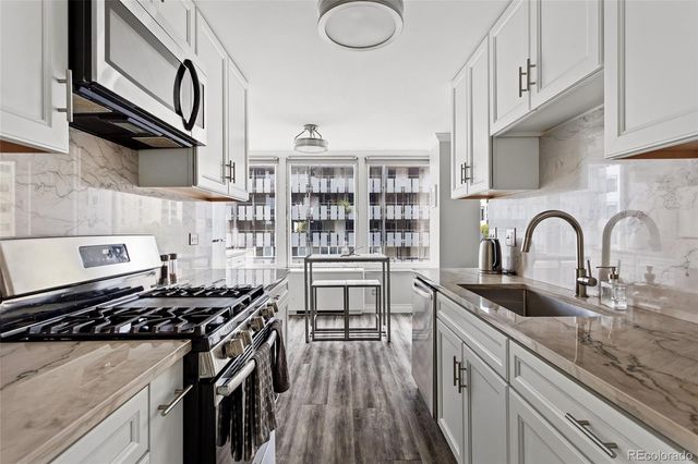 789 N Clarkson Street 605, Denver, CO 80218