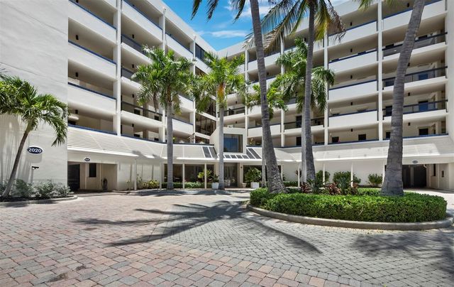 2020 HARBOURSIDE DRIVE 457, Longboat Key, FL 34228