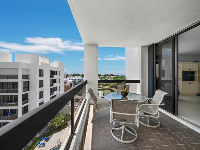 2020 HARBOURSIDE DRIVE 457, Longboat Key, FL 34228