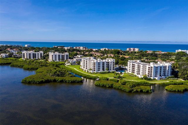 2020 HARBOURSIDE DRIVE 457, Longboat Key, FL 34228