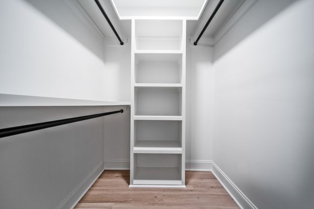 812 Hunters Crossing Ln, Springfield, TN 37172