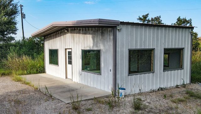 4775 COUNTY ROAD 429, Chilton, TX 76632