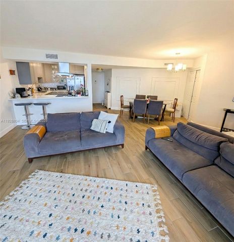 1200 NE Miami Gardens Dr 708W, Miami, FL 33179