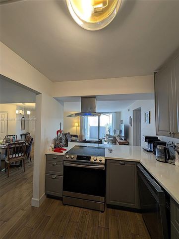 1200 NE Miami Gardens Dr 708W, Miami, FL 33179