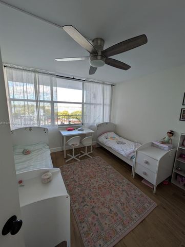 1200 NE Miami Gardens Dr 708W, Miami, FL 33179