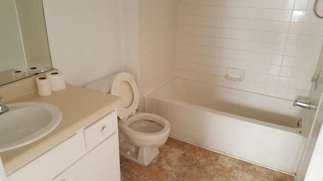 4528 COMMANDER DRIVE 2038, Orlando, FL 32822