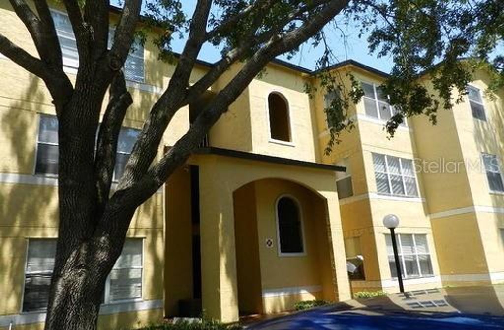 4528 COMMANDER DRIVE 2038, Orlando, FL 32822