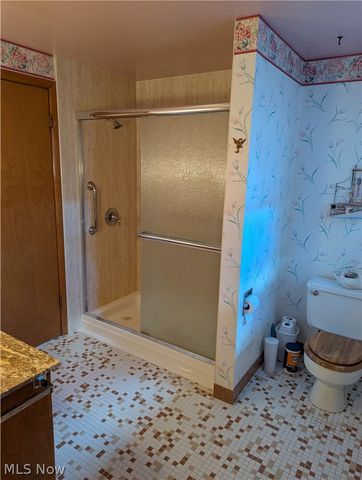 13711 Pineview Court, Middleburg Heights, OH 44130