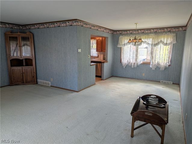 13711 Pineview Court, Middleburg Heights, OH 44130