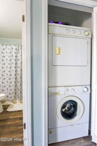 302 Canal Drive 13, Carolina Beach, NC 28428