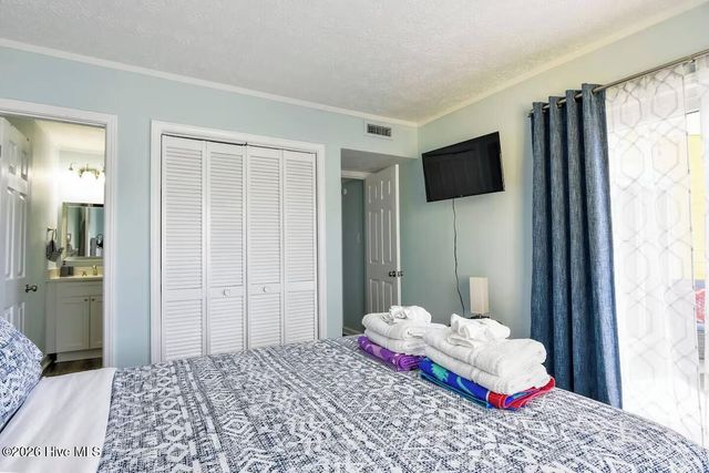 302 Canal Drive 13, Carolina Beach, NC 28428