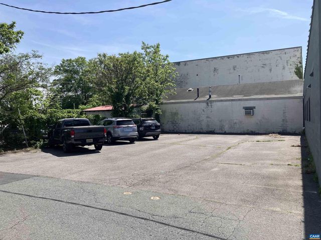 715 DALE AVE #E-1, Charlottesville, VA 22903