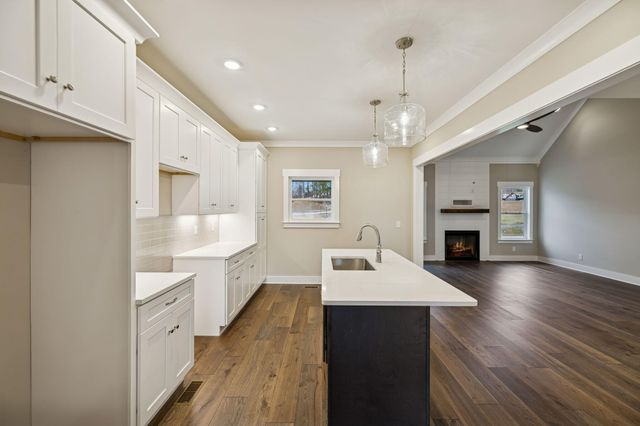 5205 NW Baylor Street, Cleveland, TN 37312