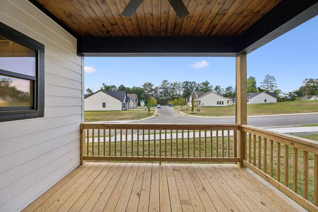 5205 NW Baylor Street, Cleveland, TN 37312