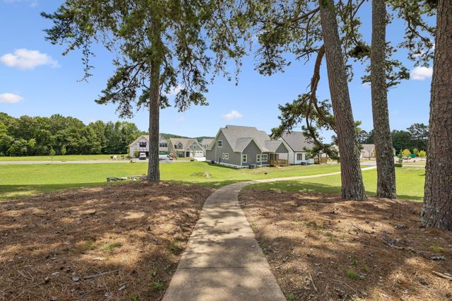 5205 NW Baylor Street, Cleveland, TN 37312