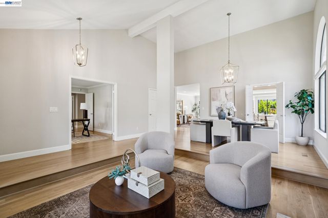 2 Ashland Way, Danville, CA 94506