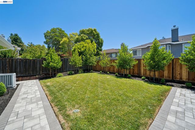 2 Ashland Way, Danville, CA 94506