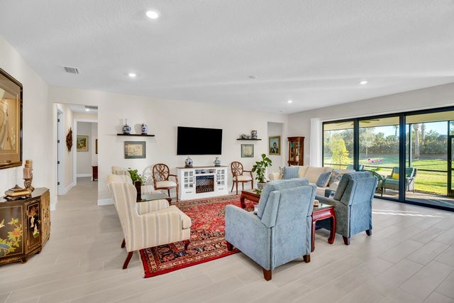 3922 White Alder Way, Vero Beach, FL 32967