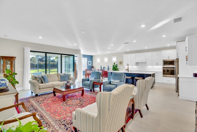 3922 White Alder Way, Vero Beach, FL 32967