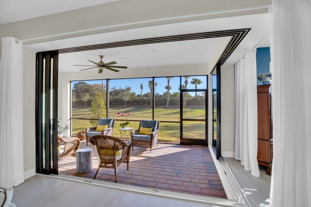 3922 White Alder Way, Vero Beach, FL 32967