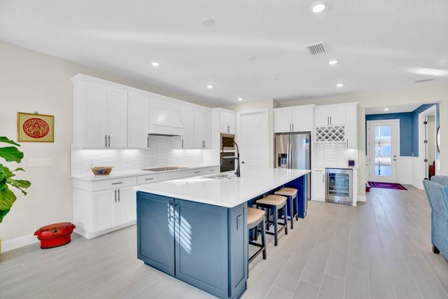 3922 White Alder Way, Vero Beach, FL 32967