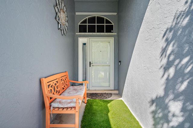 1097 Aviary Road, Wellington, FL 33414