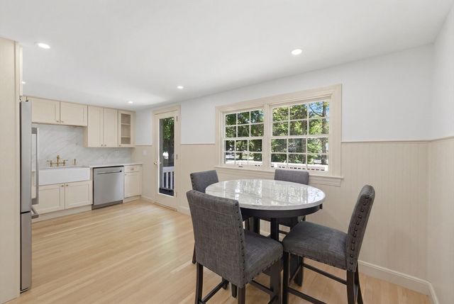 85 Prospect St, Norwood, MA 02062