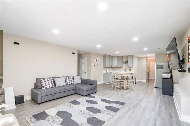 858 Red Rock Court, Suwanee, GA 30024