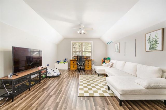 858 Red Rock Court, Suwanee, GA 30024