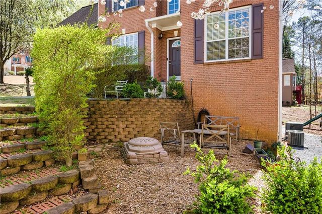 858 Red Rock Court, Suwanee, GA 30024