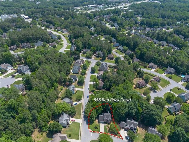 858 Red Rock Court, Suwanee, GA 30024