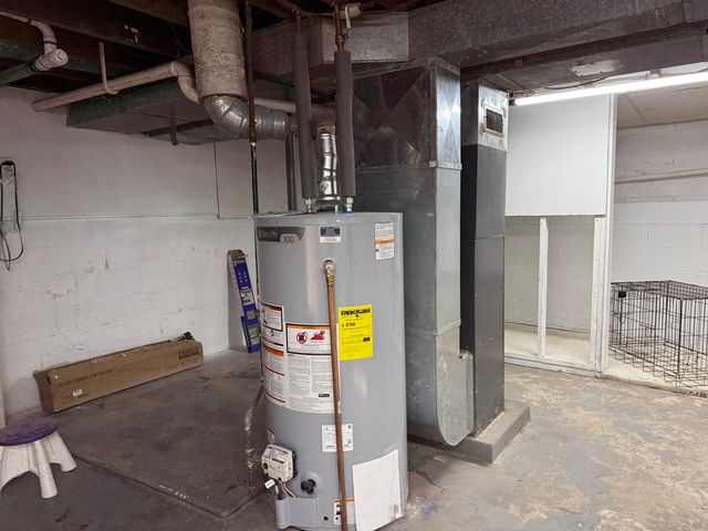 1113 N 13th Street, Dekalb, IL 60115