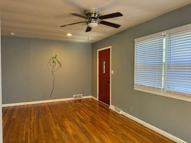 1113 N 13th Street, Dekalb, IL 60115