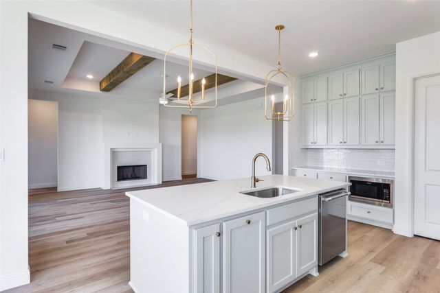 107 Evanston Street, New Fairview, TX 76078