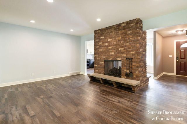 2959 Bird Avenue NE, Grand Rapids, MI 49525