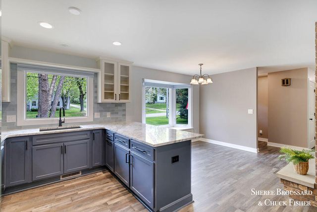 2959 Bird Avenue NE, Grand Rapids, MI 49525