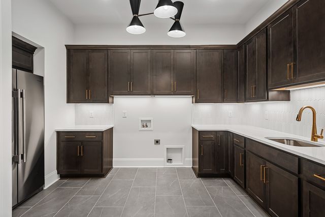 6104 St Charles, Arrington, TN 37014