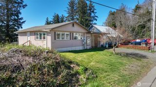 21 2nd Street, Bay Center, WA 98527