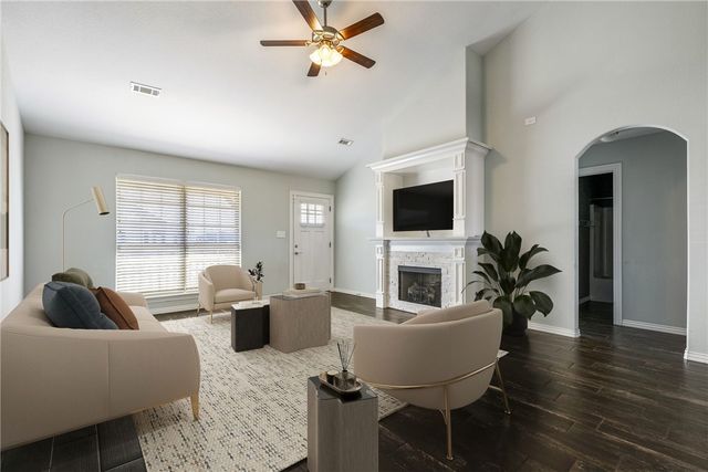 1610 Colonel Bartow Drive, Prairie Grove, AR 72753