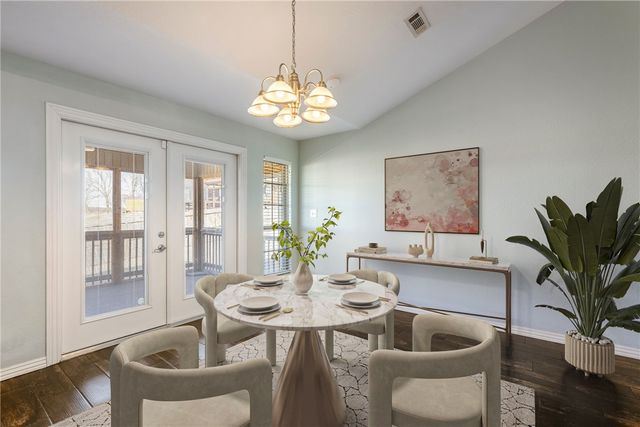 1610 Colonel Bartow Drive, Prairie Grove, AR 72753