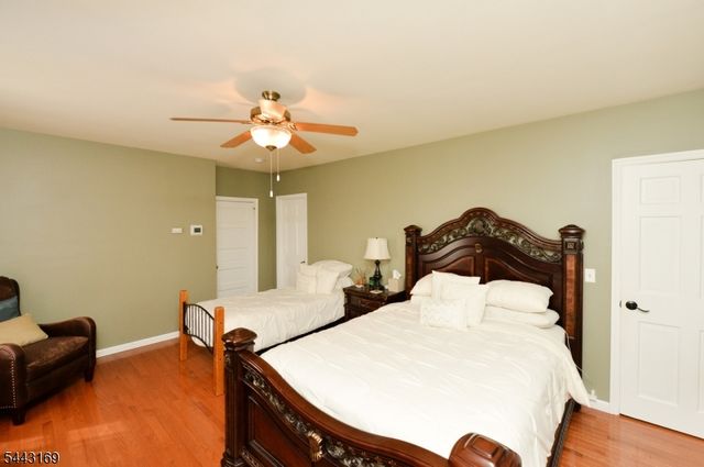 71 Ringwood Ave, Pompton Lakes Boro, NJ 07442