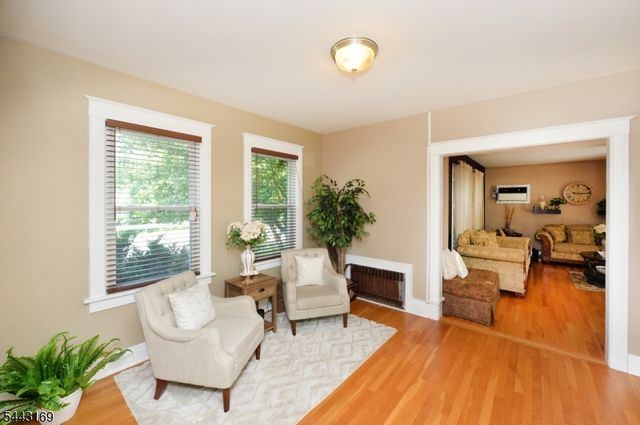 71 Ringwood Ave, Pompton Lakes Boro, NJ 07442
