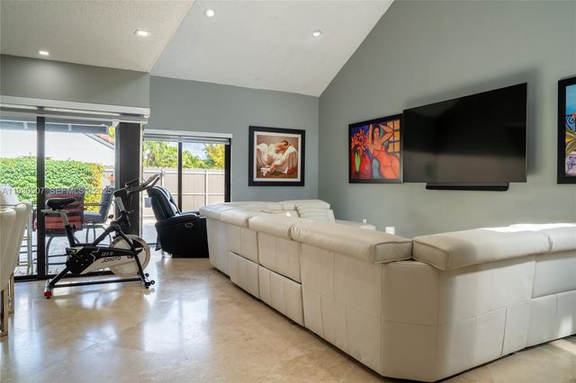 12745 SW 64th Ter, Miami, FL 33183