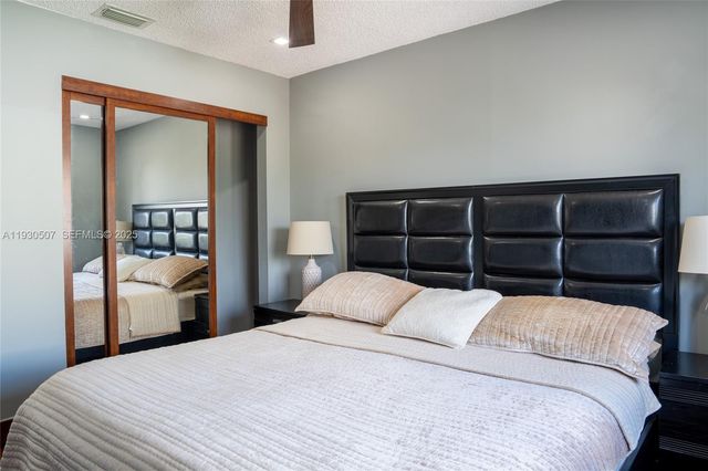 12745 SW 64th Ter, Miami, FL 33183