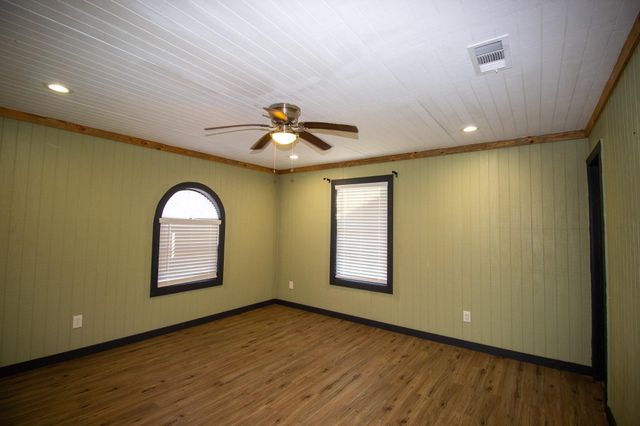 15172 Fm 1155 E, Washington, TX 77880